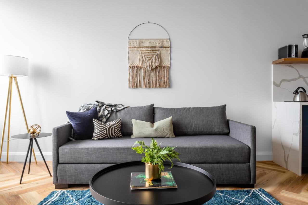 Mint House Dallas - Downtown Extérieur photo